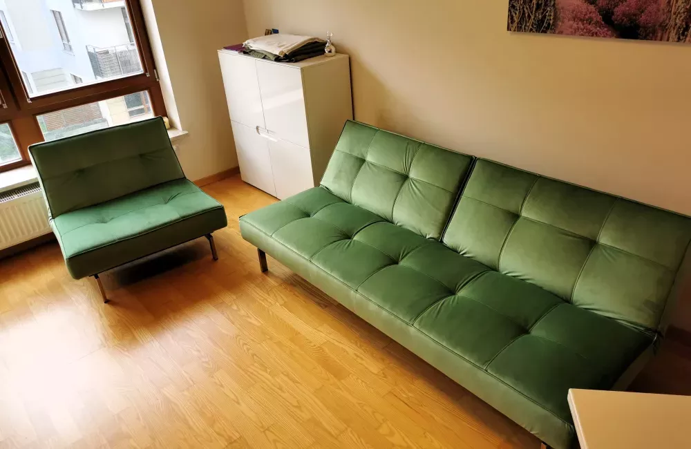 Soft Interior Solutions Maciej Słojewski